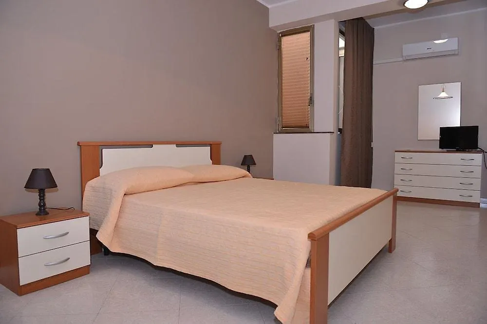 B&B Sikelia Mare 阿沃拉 意大利